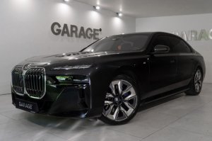 2022 BMW i7 xDRİVE60 M EXCELLENCE BAYİ