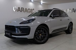 2022 PORSCHE MACAN T 