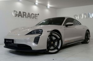 2020 PORSCHE TAYCAN 4S